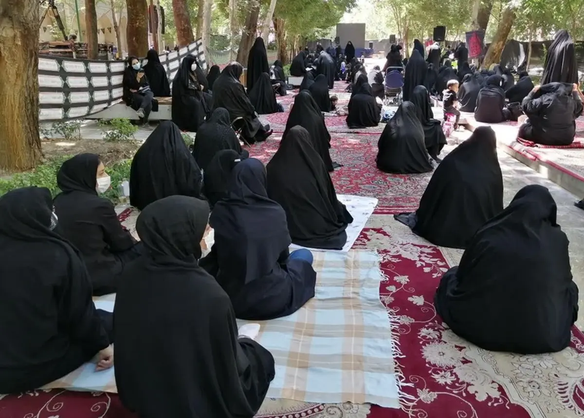 نماز ظهر عاشورا در تهران برگزار می شود؟ 