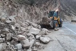 
جاده چالوس بازگشایی شد
