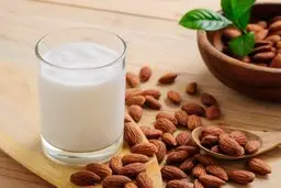 با این نوشیدنی لذیذ تا ابد از مبتلا شدن به پوکی استخوان دور بمانید! | هر روز صبح فقط یک لیوان!