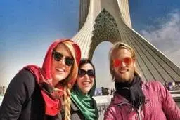  اینفلوئنسرهای چینی به دیدن جاذبه‌های جنوب ایران می‌روند | در قالب تور «ایران سلام» +جزئیات