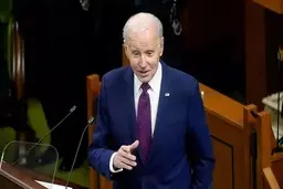 رئیس جمهور امریکا کنگره را از حمله هوایی به مواضع شبه‌نظامیان در سوریه مطلع کرد |  بایدن: آماده اقدامات بیشتر برای مقابله با تهدیدات و حملات هستیم