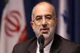 حسام‌الدین آشنا: حاکمیت موفقیت پزشکیان را به نام خود می‌زند، اما در شکست‌ها شریک نمی‌شود
