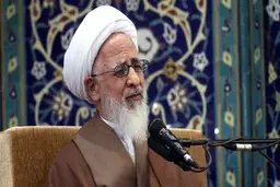 
قرآن در کنار احکام تند در قصاص، حکم عفو و مهربانی نیز داده