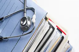 پزشک گچسارانی مورد ضرب و شتم قرار گرفت 