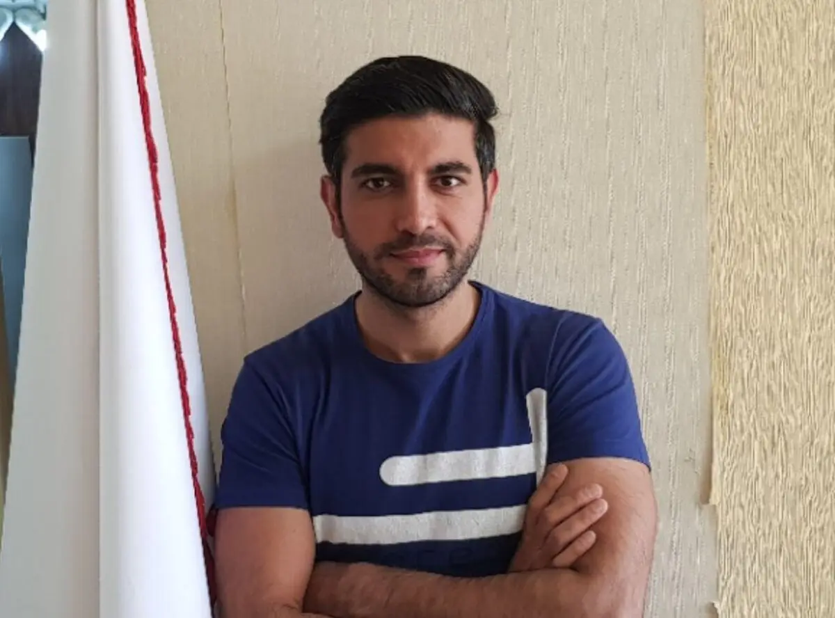 مجری معروف از صدا و سیما خداحافظی کرد | علیه ورزشکاران حرف نمیزنم