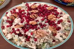 الان که فصله اناره پاشو این ترکیب بهشتی رو درست کن که عاشقش میشی! | طرز تهیه سالاد انار خوشمزه فوری + ویدئو