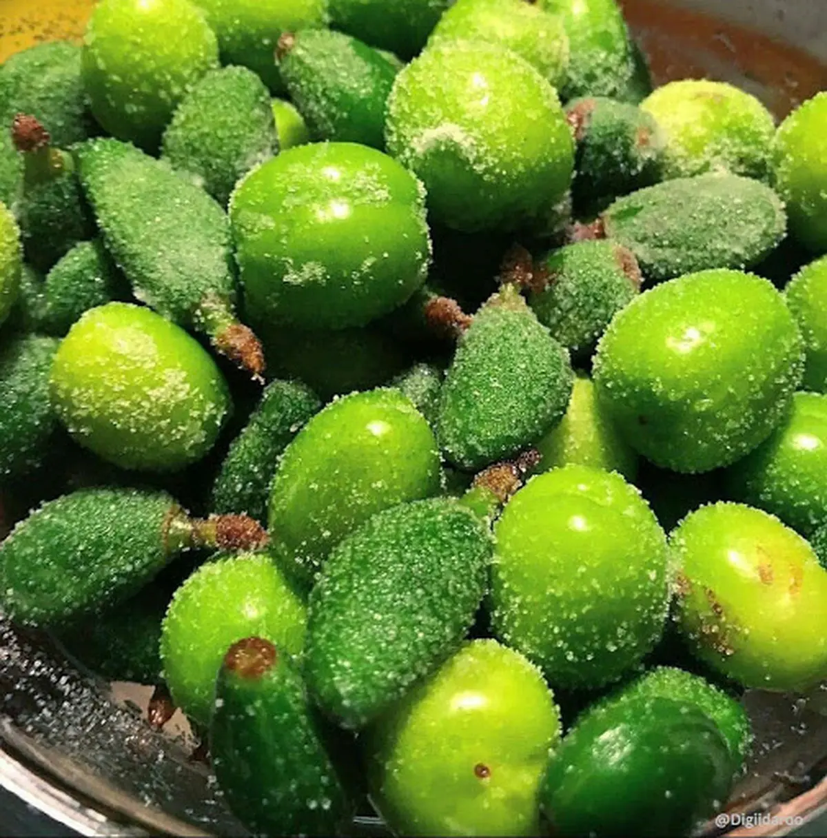  مصرف گوجه سبز موجب بروز مشکلات برای افرادخاص