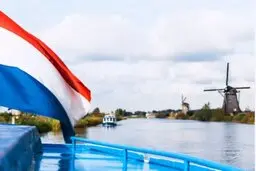 وزیر خارجه هلند استعفا داد
