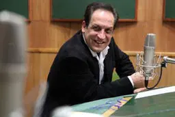 مرور کردن خاطرات بهمن هاشمی +عکس 