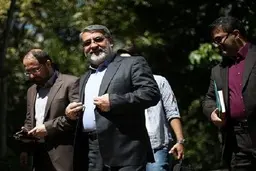 
معاون وزیر کشور درباره حوادث آبان ۱۳۹۸: در مسیر مقابله با اراذل و اوباش، تعدادی از هموطنانمان هم مجروح یا شهید شدند
