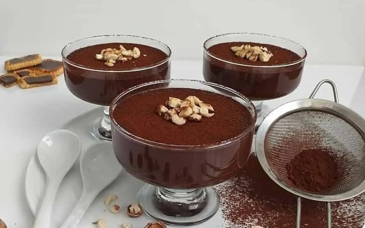 اونایی که شکلات دوست دارن این دسر رو نبینن فقط! | طرز تهیه دسر شکلاتی +ویدئو
