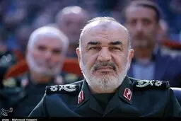 فرمانده سپاه: به سامانه‌های پیشرفته پدافند هوایی دست یافته‌ایم 
