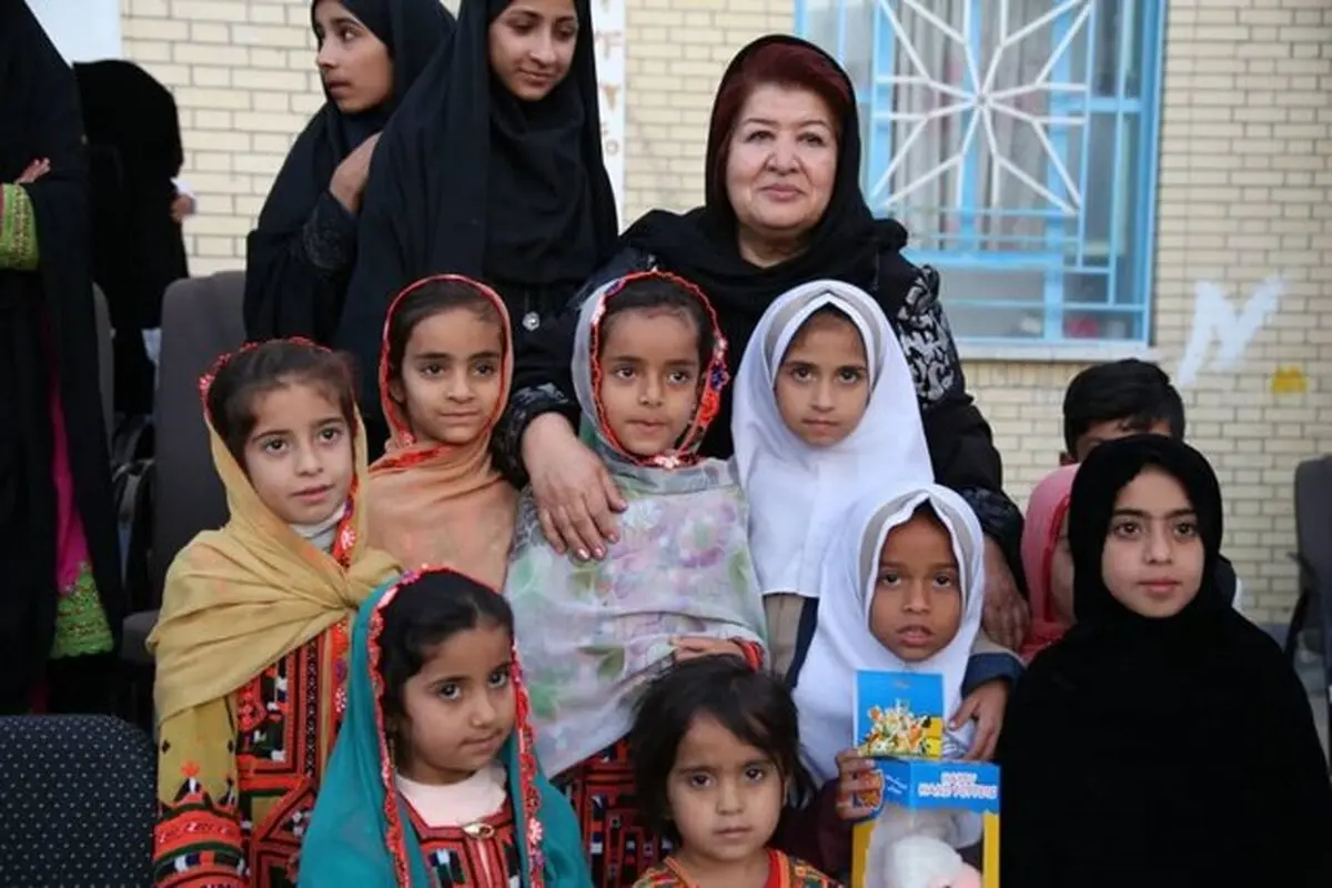 زندگی ما سینماگران با مردم است 