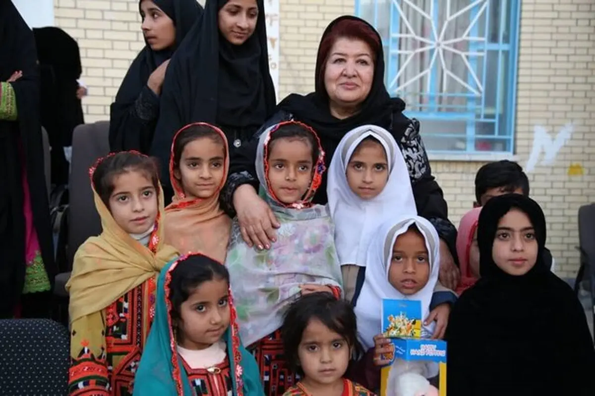 زندگی ما سینماگران با مردم است 