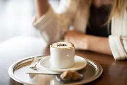 فواید و مضرات گوناگون قهوه 