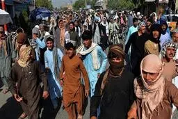 رهبران طالبان به جان هم افتادند | تظاهرات هزاران افغانستانی در قندهار علیه حاکمان کابل