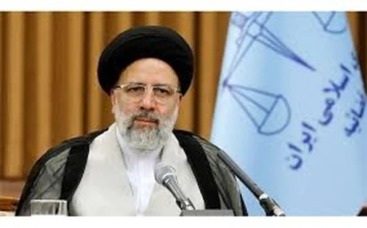 برخی‌بعد از ۴۰ سال ژست منتقد گرفته‌اند
