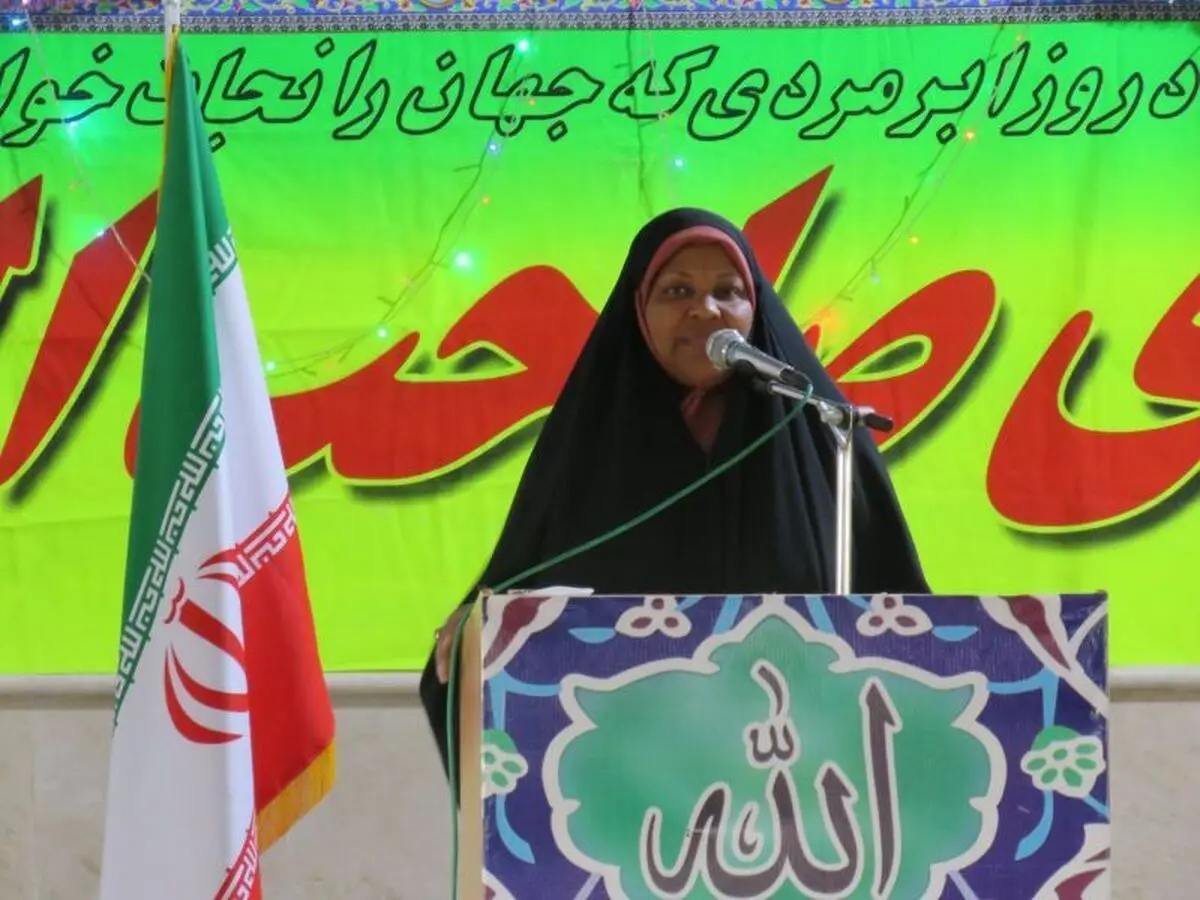 مرضیه هاشمی، خبرنگار پرس تی وی: انتخاب اوبامای سیاه پوست یک بازی سیاسی بود