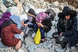 پای درد و دل زنان معتاد| از عقیم سازی تا تجاوز 