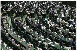 ثبت‌نام این افراد در انتخابات مجلس ممنوع شد