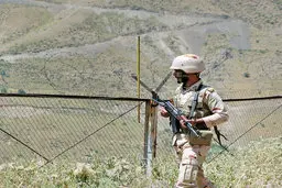 درگیری بین نیروهای مرزبانی ایران و طالبان در مرز شهرستان هیرمند