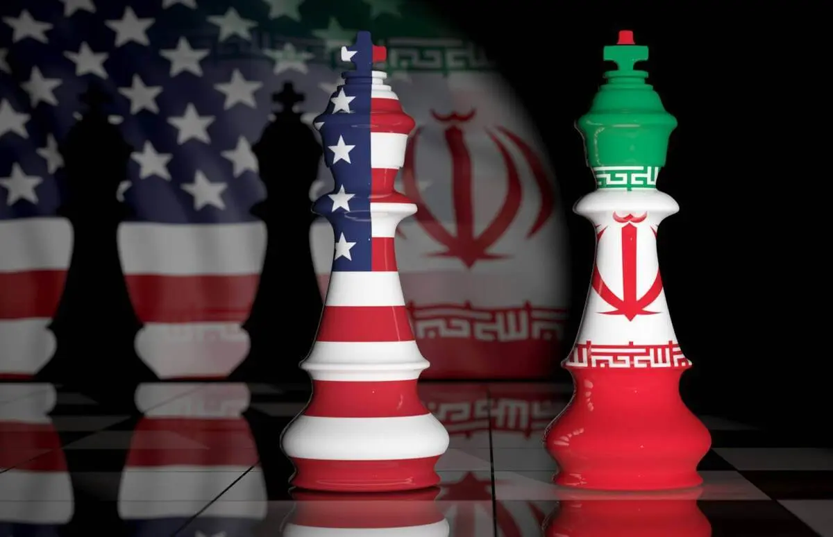  کیهان: مذاکره با آمریکا یعنی پذیرش هرآنچه که می‌خواهد به ما تحمیل کند