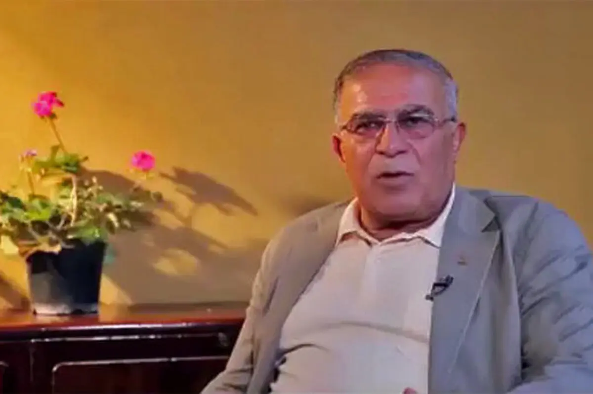 حسن روشن: اگر فوتبال ایران سیاسی نبود که پاپ‌کورن آلمانی پسرش را به استقلال نمی‌انداخت! این‌قدر بدبخت شده‌ایم که یکی مثل او درباره ایران حرف بزند؟