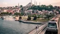 کاهش ارزش لیر، مسافران ترکیه را تا ۱۰۰درصد افزایش داد