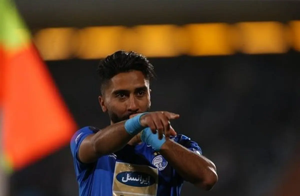 دوری چند ماهه هافبک استقلال از میادین