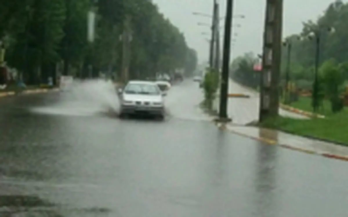 رگبار و رعد و برق در تهران