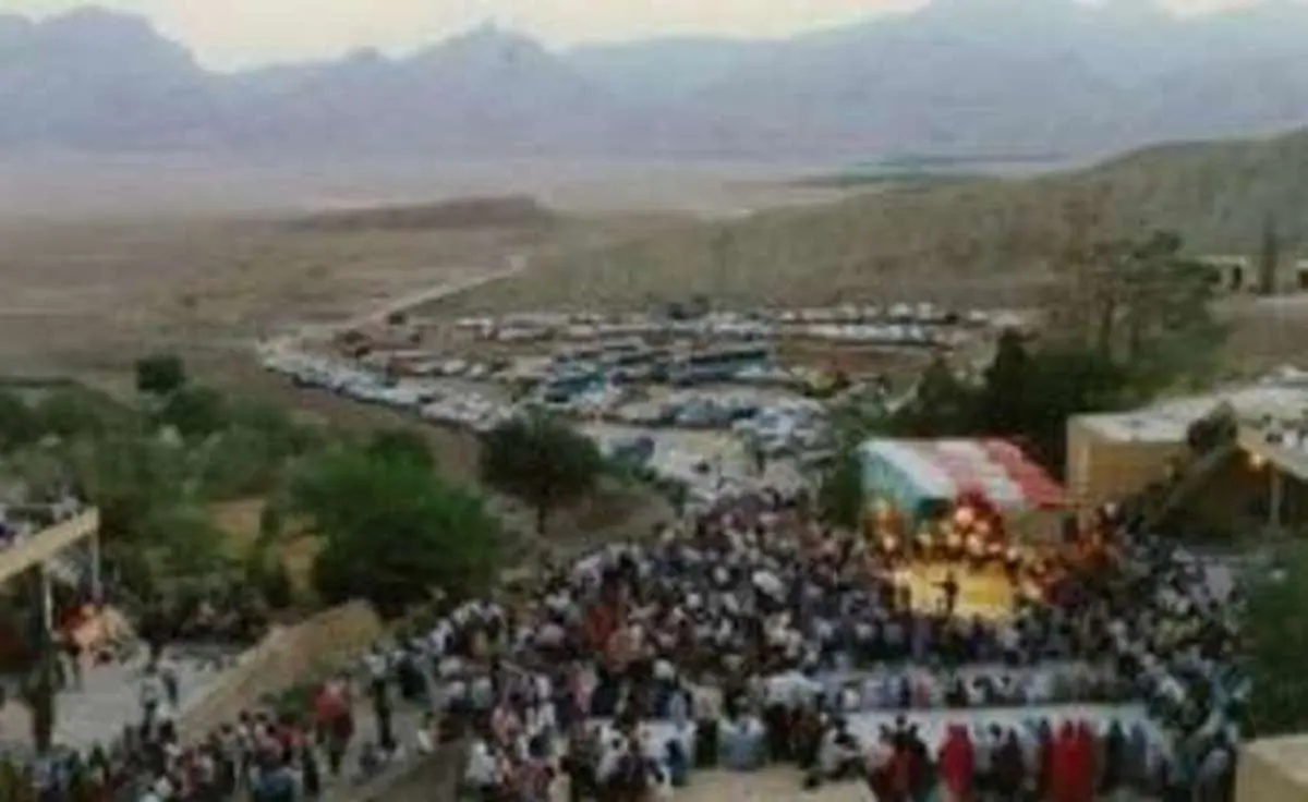 آیین مذهبی زرتشتیان در مهریز یزد آغاز شد