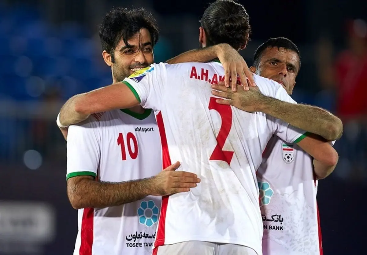 جام بین‌قاره‌ای فوتبال ساحلی| ایران با درهم‌کوبیدن اسپانیا قهرمان شد کسب جام با مربی ایرانی
