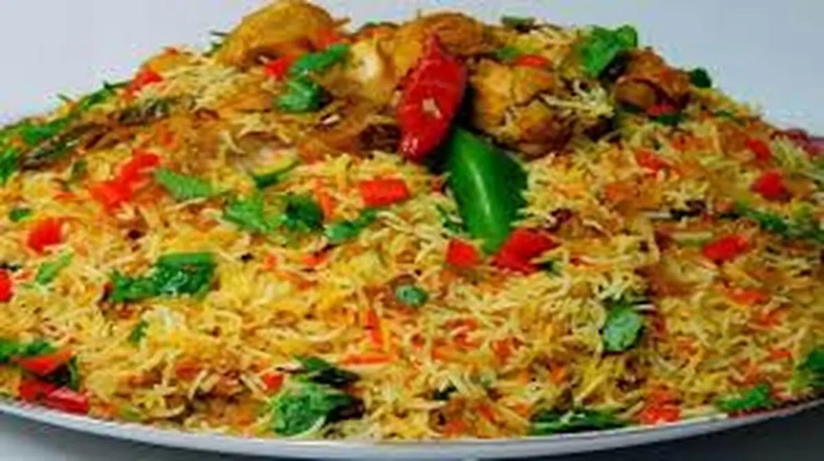 طرز تهیه مرغ بریانی هندی | تجربه‌ای از طعم‌های اصیل شرقی +ویدئو