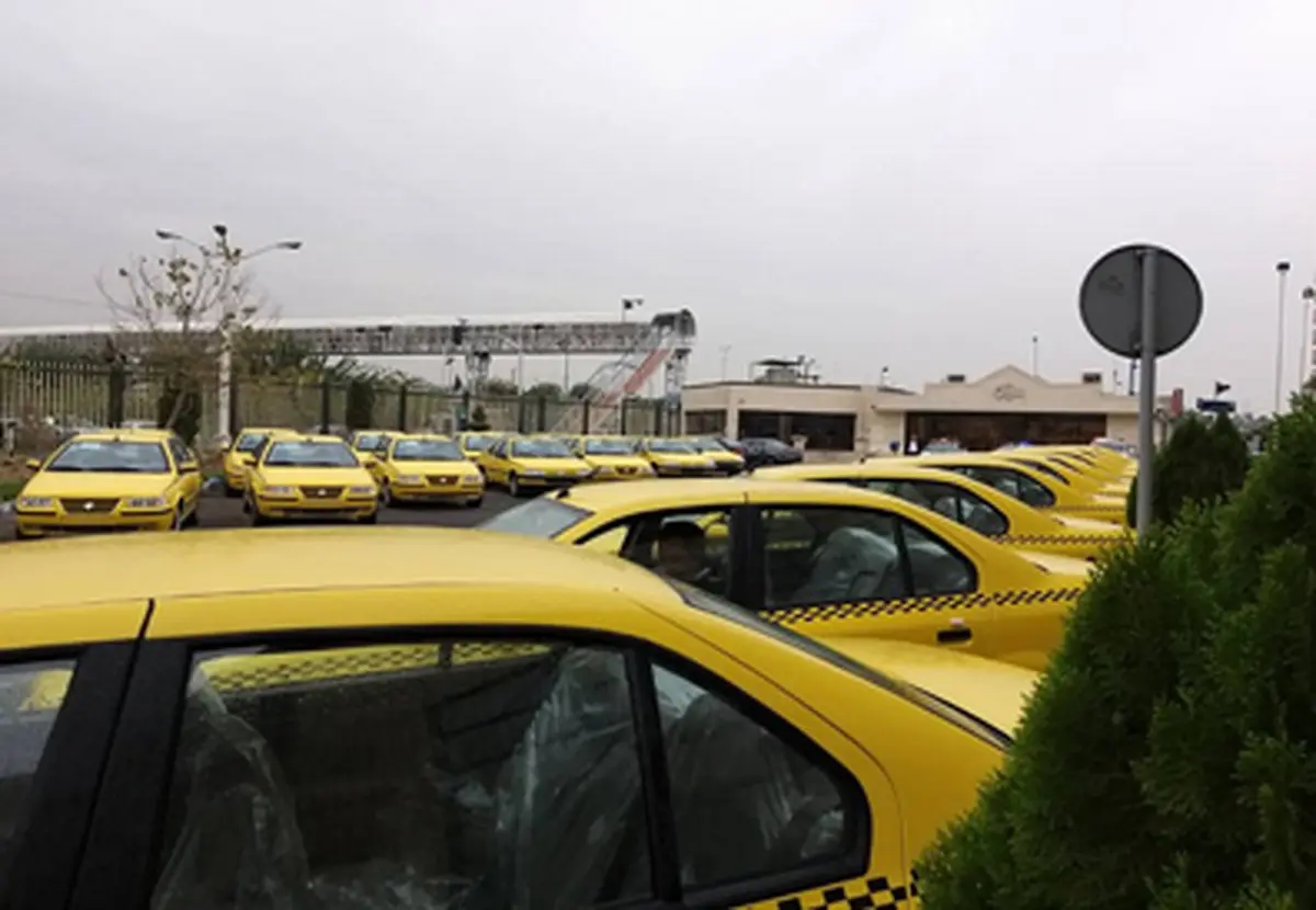 طرح نوسازی 10 هزار تاكسی فرسوده با محصولات ایران خودرو آغاز شد
