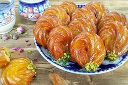 روش درست کردن بامیه | با این روش بامیه خمیر نمیشه + ویدیو 