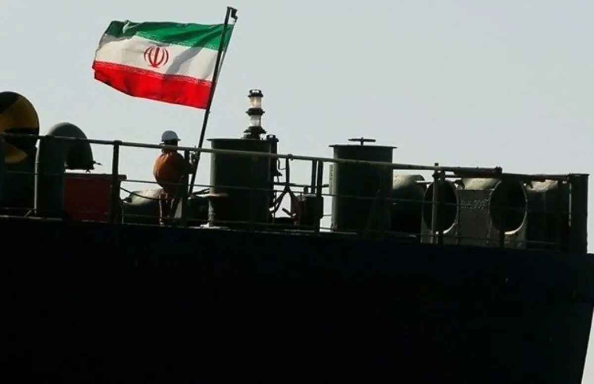 تحلیلگر پاکستانی: ایران به هر قیمتی نفت خود را خواهد فروخت