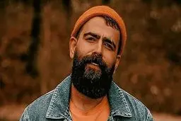 معین زندی یا معین زد کیست؟ | معین زندی، از منفی 100 تا شهرت