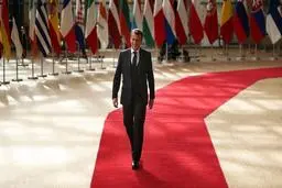 انتشار فهرست دارایی‌های رئیس جمهوری فرانسه؛ مکرون خودرو و ملک شخصی ندارد 