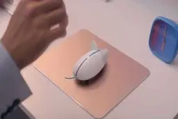 این ماوس هنگام فعالیت زیاد از دست شما فرار می کند!