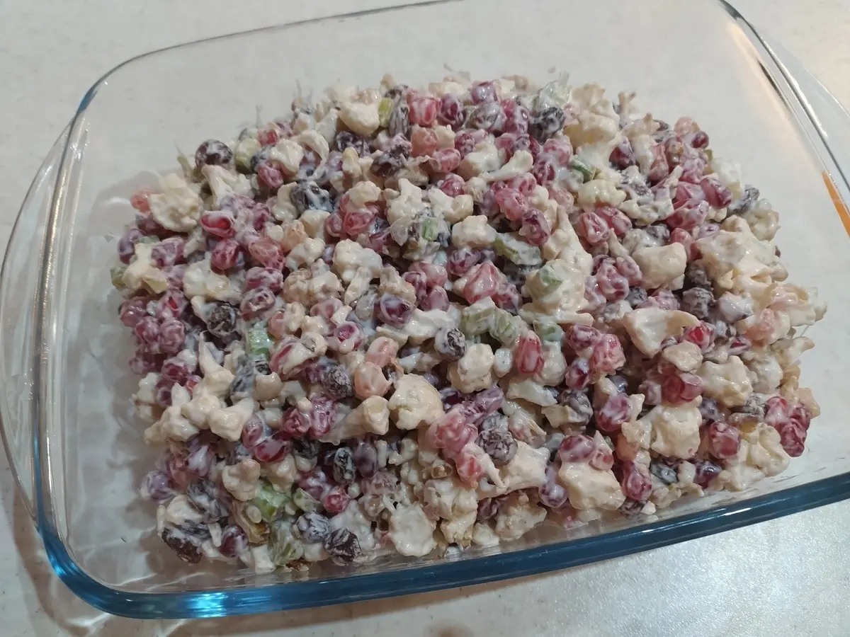 طرز تهیه سالاد انار و گل کلم مجلسی با مواد ساده | سالاد پاییزی انقدر راحت و بی دردسر ندیدم 