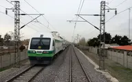  قطارهای مترو تهران_کرج به دلیل قطعی برق متوقف شد | ماجرا از چه قرار است؟