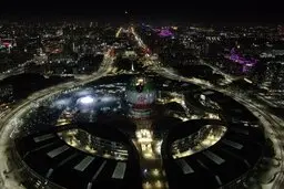 نمایش پرچم و نشان جمهوری اسلامی ایران در پایتخت قزاقستان