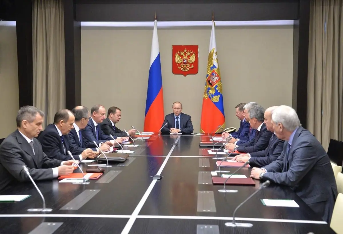 
پوتین: درباره درخواست به رسمیت شناختن استقلال جمهوری‌های لوهانسک و دونتسک امروز تصمیم گیری می‌شود
