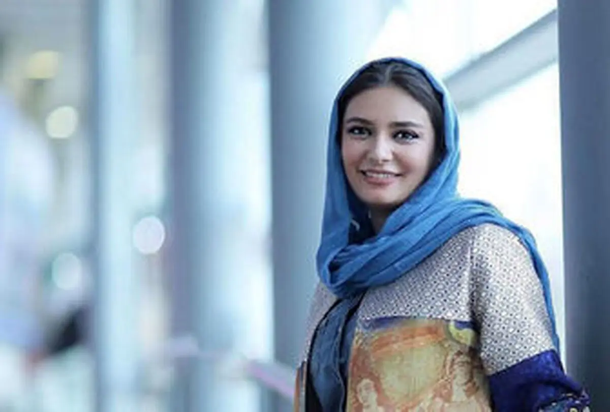 دورهمی لیندا کیانی در کنار دوستان قدیمی+ عکس 