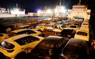 پهلودهی و ترخیص اولین محموله خودروهای وارداتی در بندرلنگه