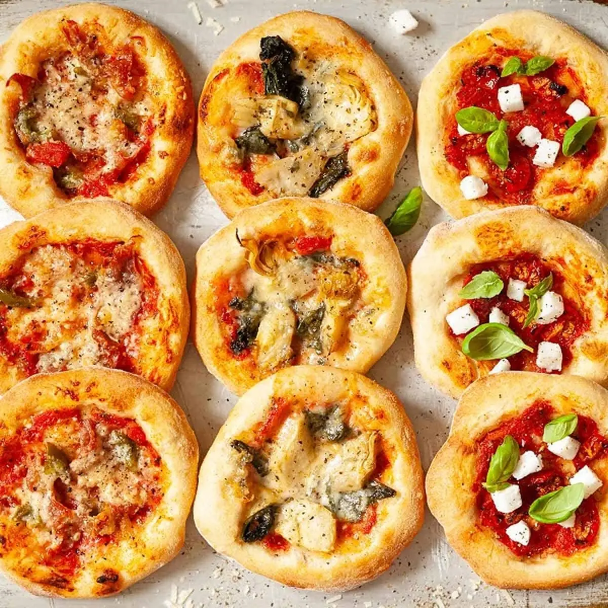 اگر دلت میخواد توی 5 دقیقه یه پیتزای خوشگل و خوشمزه درست کنی، بیا اینجا | مخصوص زمانی که عجله داری و گشنته! | طرز تهیه پیتزا مینی فینگر فود + ویدئو