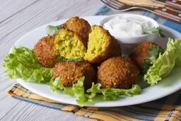 دیگه از بیرون فلافل نخر خودت تو خونه درست کن | طرز تهیه فلافل خونگی +ویدیو