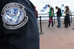 


اذعان آمریکا به بازداشت اتباع ایرانی در مرز کانادا