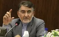 
وزیر سابق اصولگرا و رئیس امروز اتاق بازرگانی ایران و عراق از دلار 30 هزار تومانی حمایت کرد