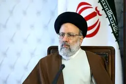 رئیسی: پرداخت حقوق نباید محرمانه تلقی شود | برابر مقررات قانونی، پرداخت‌ها در سامانه مربوطه ثبت شود